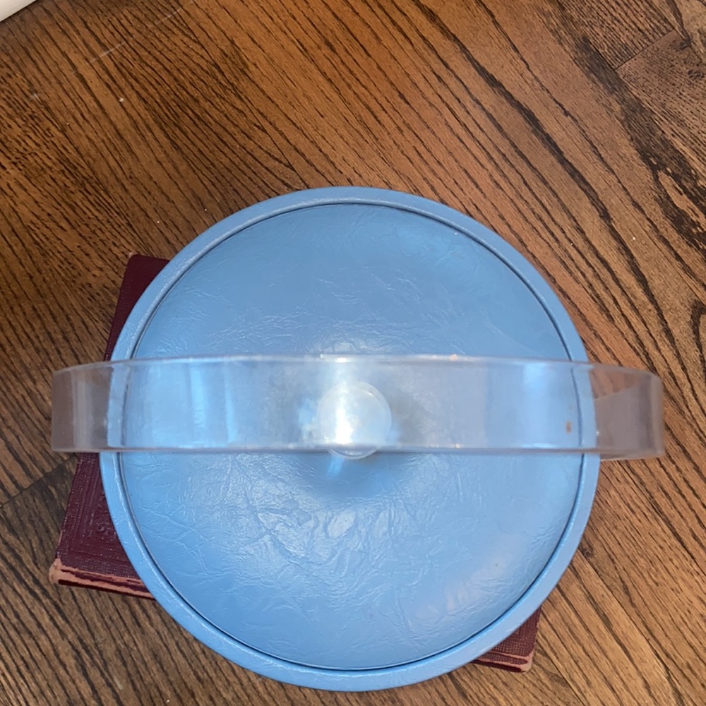 Vintage ice bucket blue faux leather /bring this as a hostess gift with a bottle - Picture 3 of 6